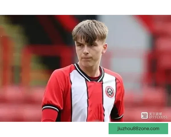 伊森三分球打破尴尬局面 母亲发推力挺霸气回怼质疑者